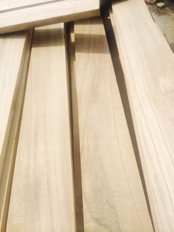 Tấm gỗ đặc trong nhà Trang trí màu bạch dương Paulownia tự nhiên 100-2500mm