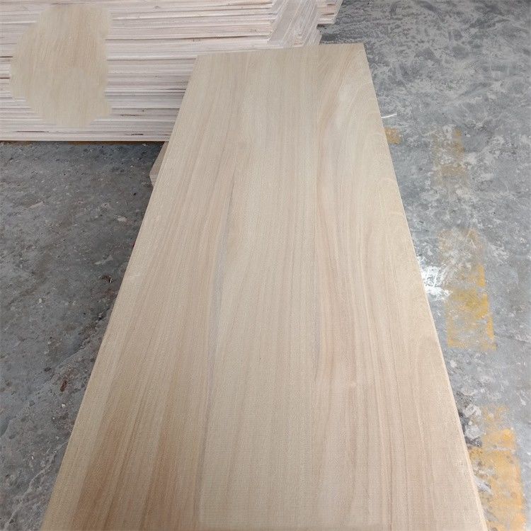 Nhà máy bán buôn tùy chỉnh kích thước AA lớp paulownia gỗ rắn bảng paulownia cạnh dán bảng bảng surfboard