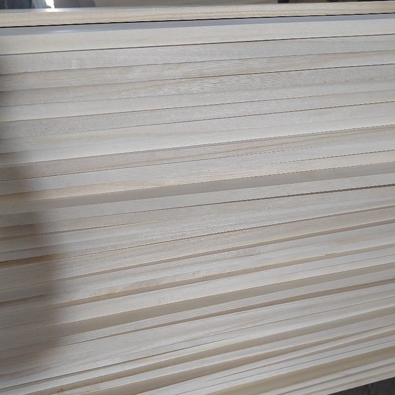 Paulownia Solid Wood Edge Glued Board For Furniture Độ ẩm 8%-12% Thiết kế bền vững
