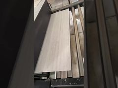 Bảng tường đá linh hoạt